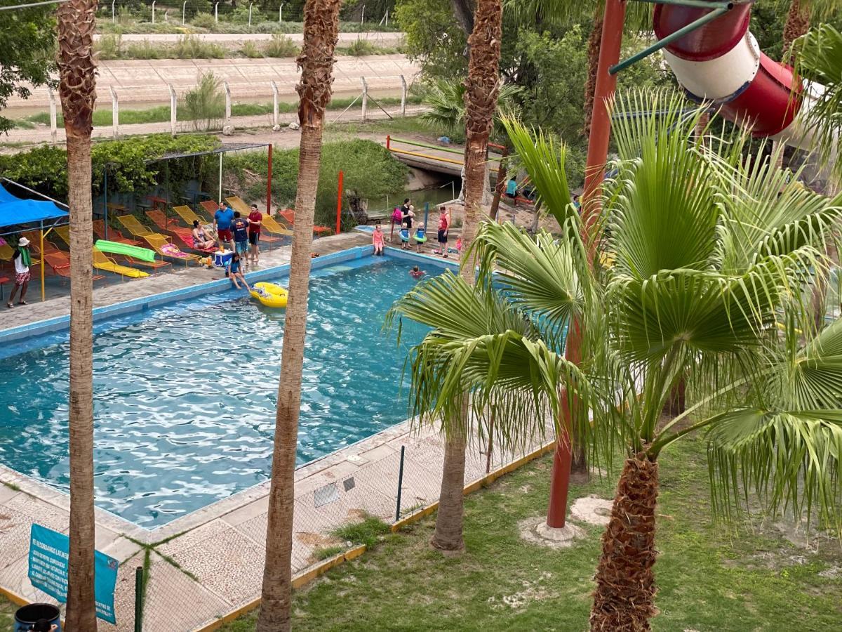 Hotel Y Balneario Ojo Caliente Camargo Buitenkant foto