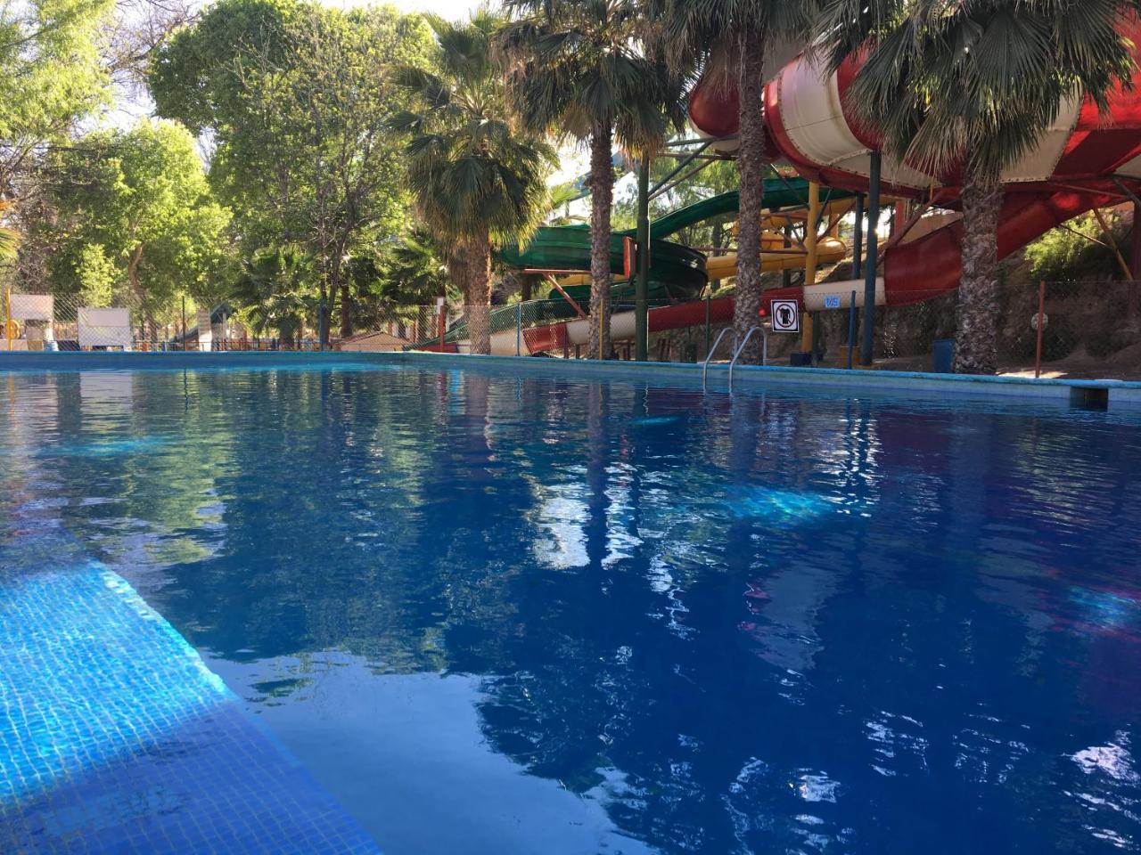 Hotel Y Balneario Ojo Caliente Camargo Buitenkant foto